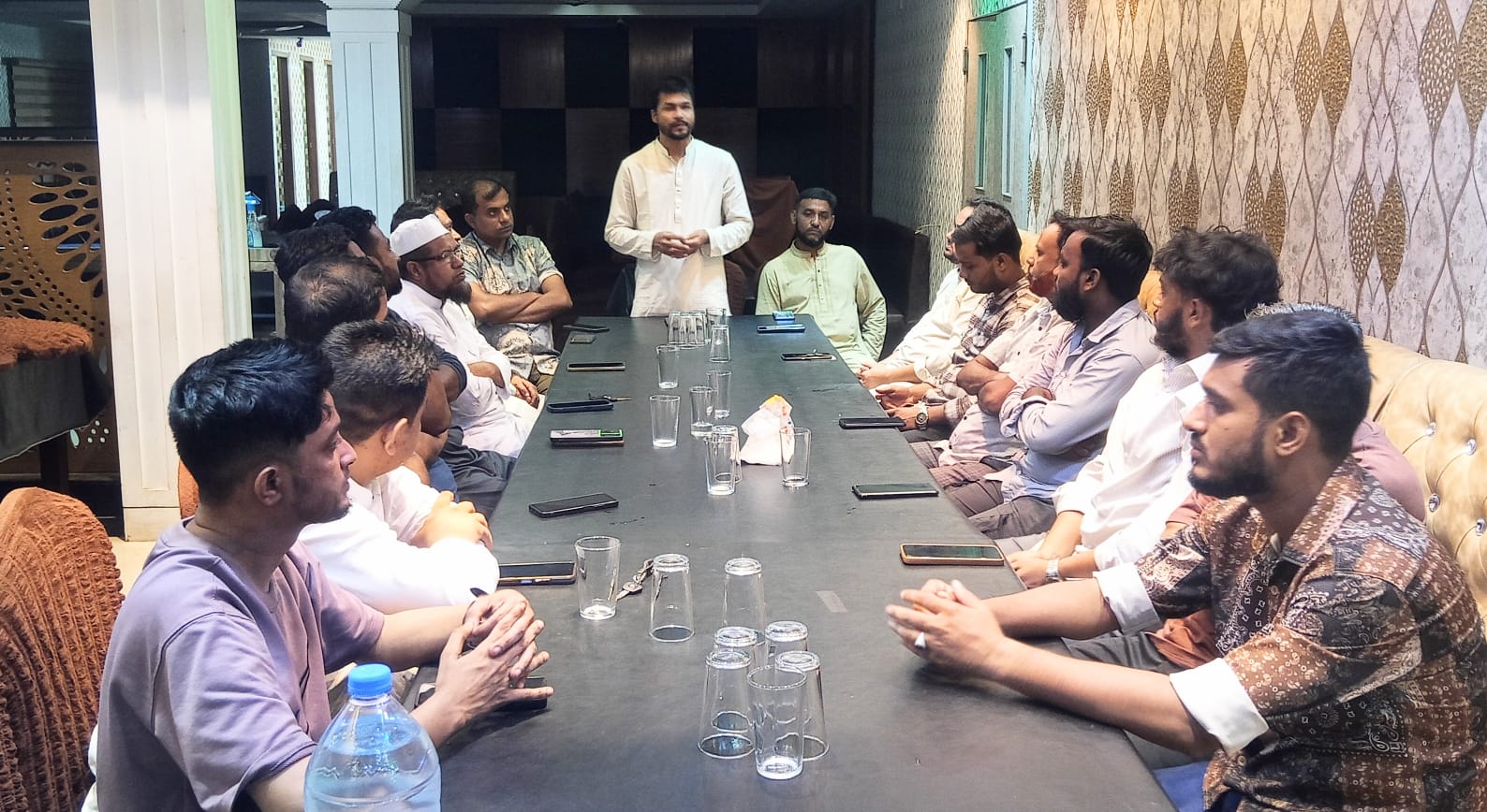 গোলাপগঞ্জ প্রেসক্লাব নেতৃবৃন্দের সাথে চেয়ারম্যান পদপ্রার্থী লিটনের শুভেচ্ছা বিনিময় গোলাপগঞ্জ প্রেসক্লাব নেতৃবৃন্দের সাথে চেয়ারম্যান পদপ্রার্থী লিটনের শুভেচ্ছা বিনিময়